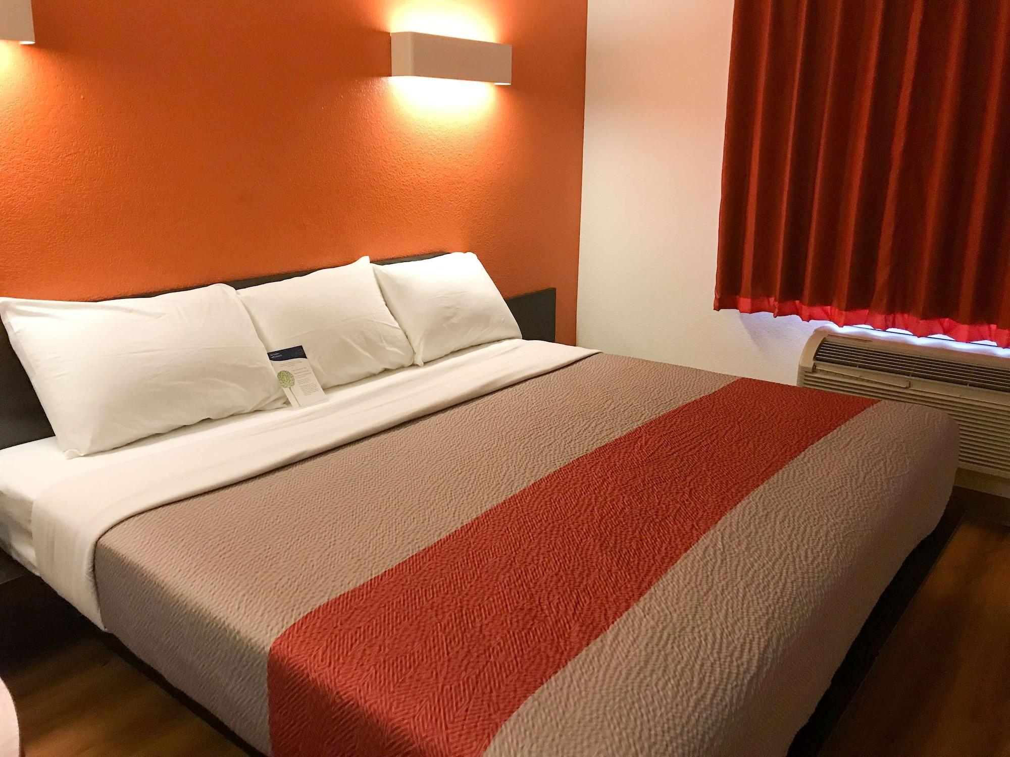 Hotel 6-buttonwillow, Ca Buttonwillow