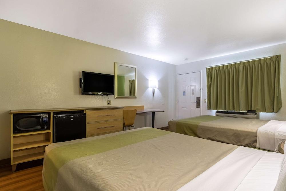 6-buttonwillow, Ca 3* Buttonwillow