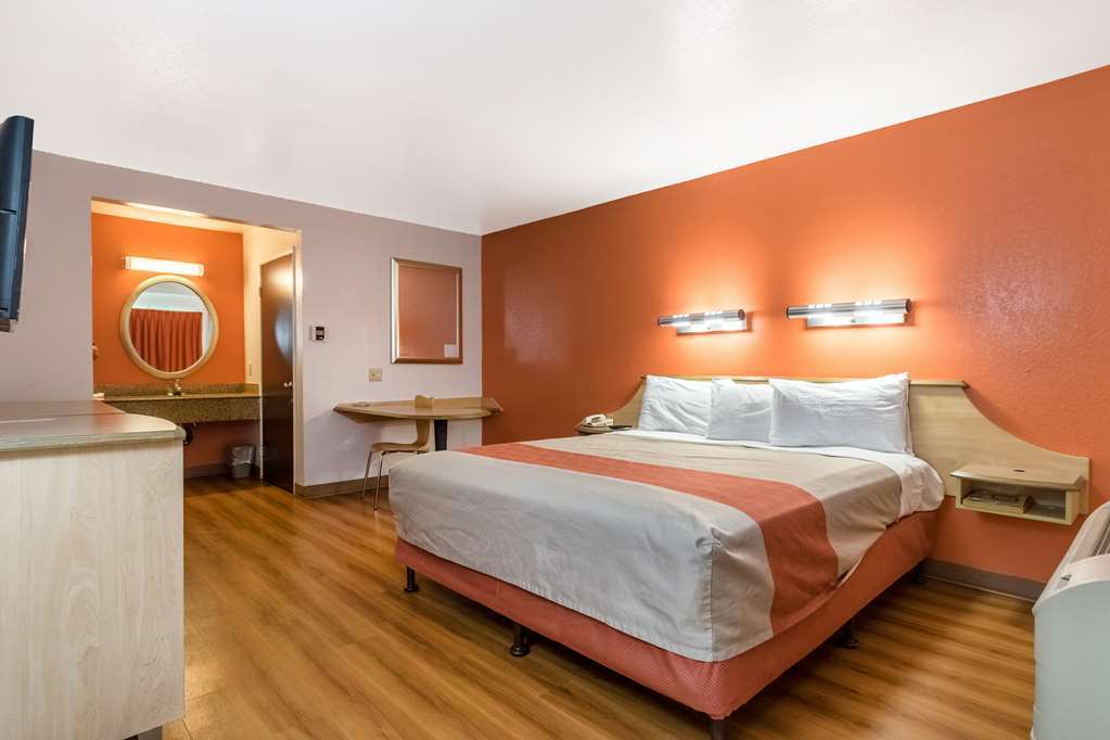 Hotel 6-buttonwillow, Ca Buttonwillow